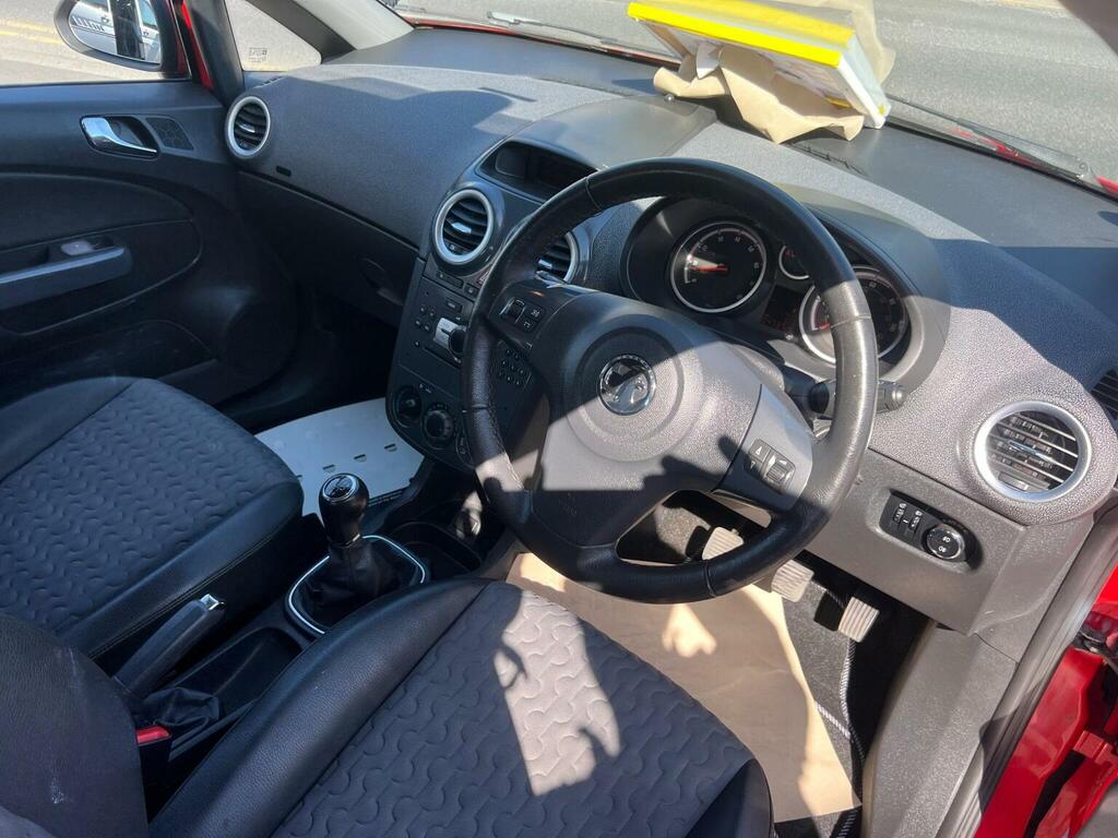 Vauxhall Corsa Hatchback 1.4 16V Se Euro 5 201262 Red #3