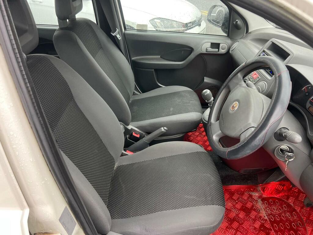 Fiat Panda Hatchback 1.1 Eco Active 201059 White #4