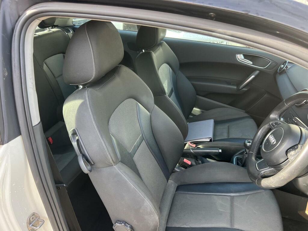 Audi A1 1.6 Tdi S Line Sportback Euro 5 Ss Orange #14