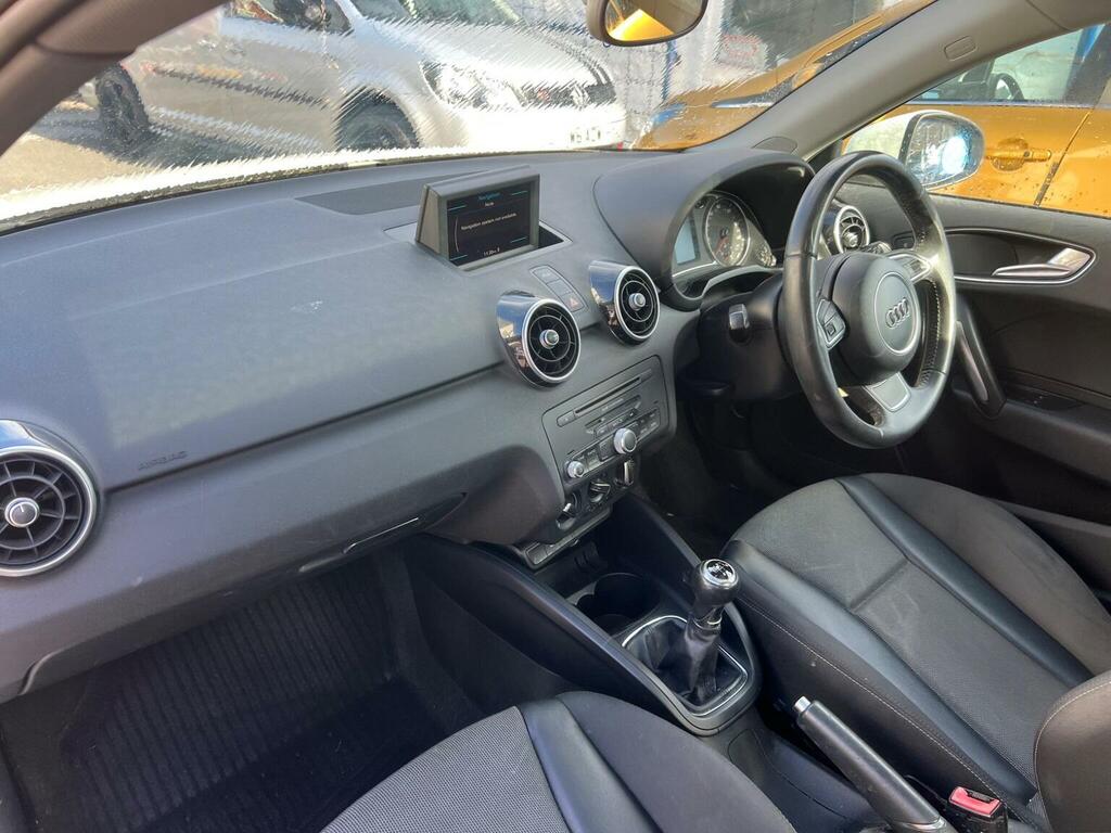 Audi A1 1.2 Tfsi Sport Euro 5 Ss White #4