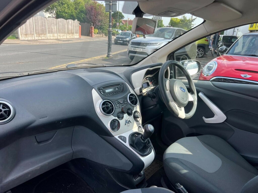 Ford KA 1.2 Style Hatchback Beige #17
