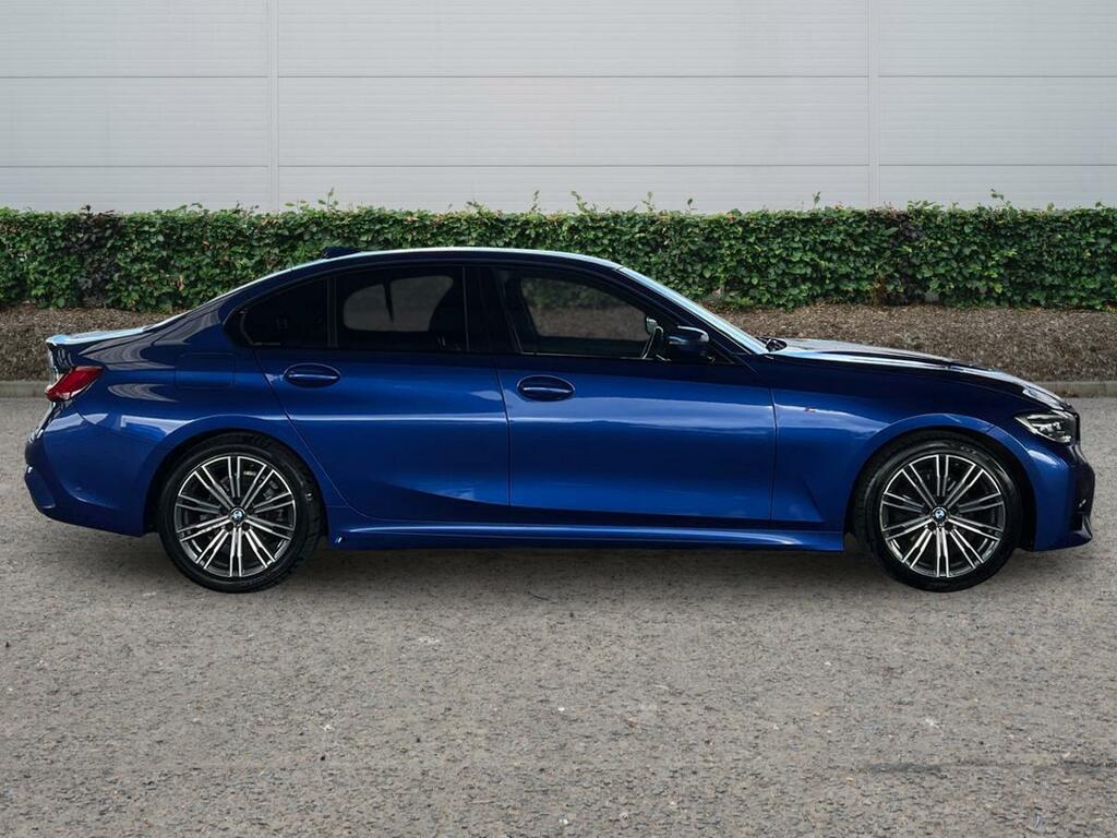 BMW 3 Series M Sport AX69OAJ Blue #5
