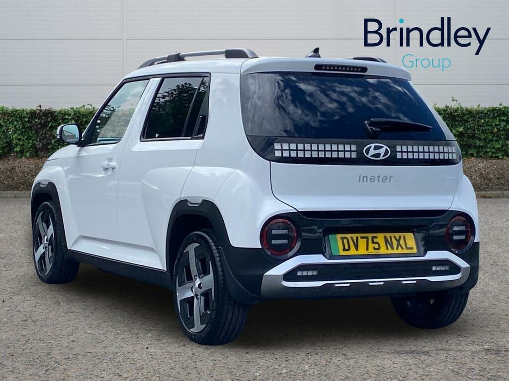 Hyundai Inster Long Range 49Kwh 02 Suv 115 Ps White #3