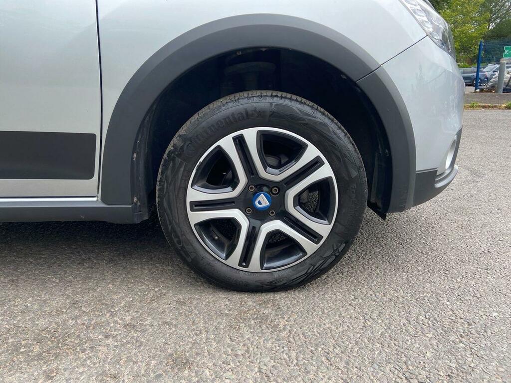Dacia Sandero Stepway  Grey #13