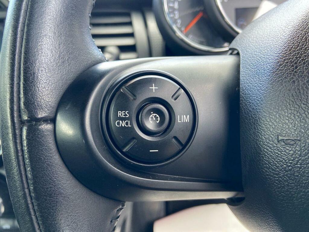 Mini Convertible 1.5 Cooper Exclusive Convertible Green #15