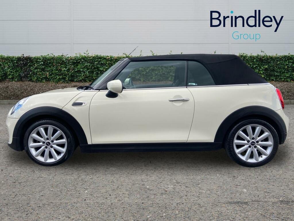Mini Convertible 1.5 Cooper Classic Convertible E White #5