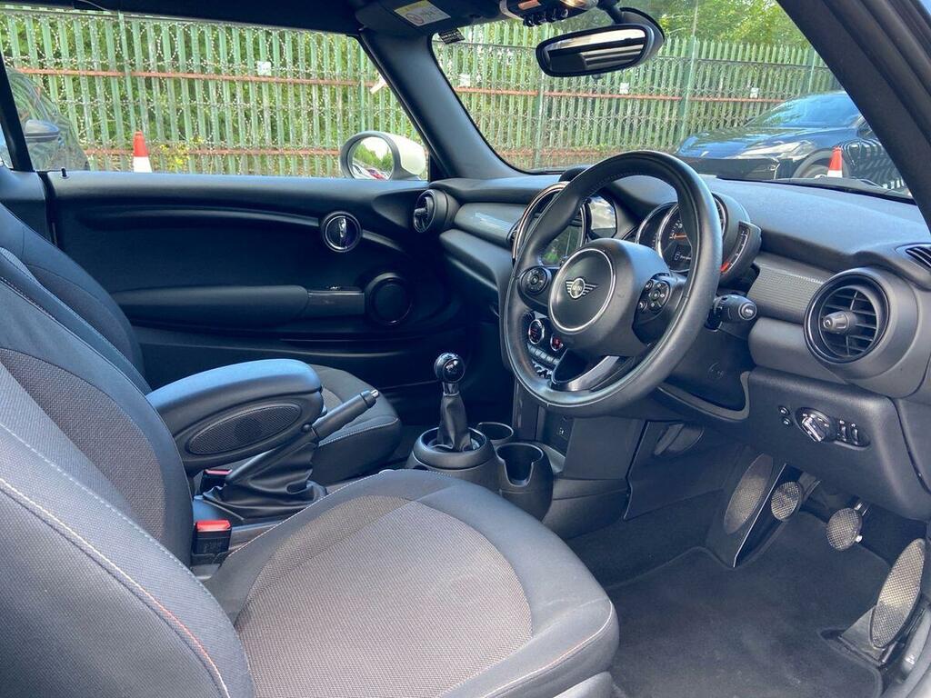 Mini Convertible 1.5 Cooper Exclusive Convertible Green #20