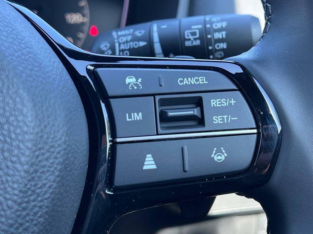 Honda Civic 2.0 Ehev Sport Cvt Hatchback White #32