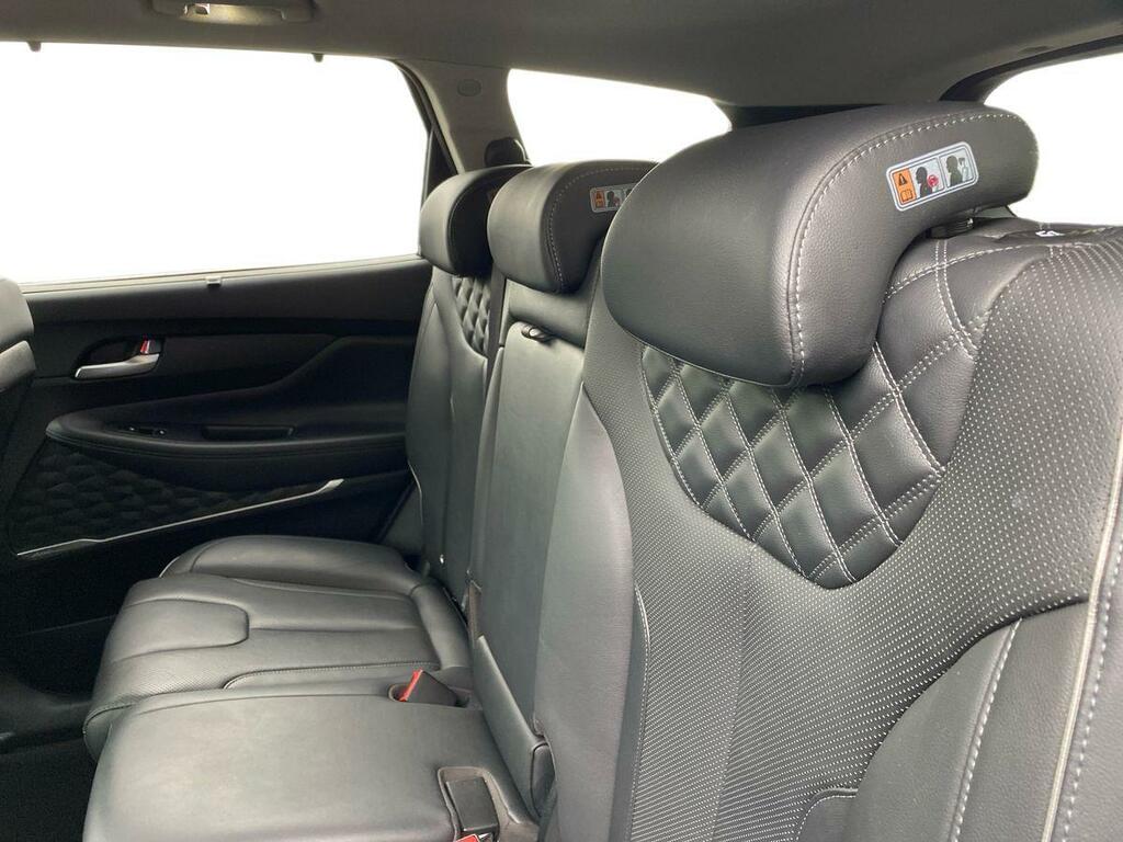 Hyundai Santa Fe Ultimate Black #11