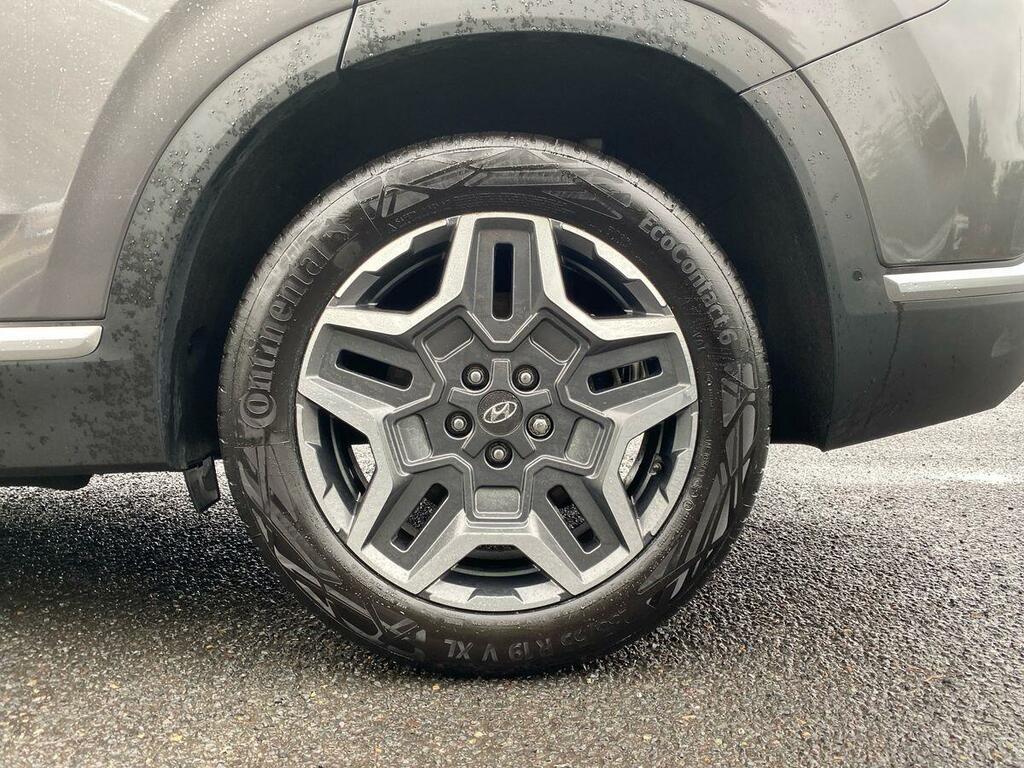 Hyundai Santa Fe Premium Black #13