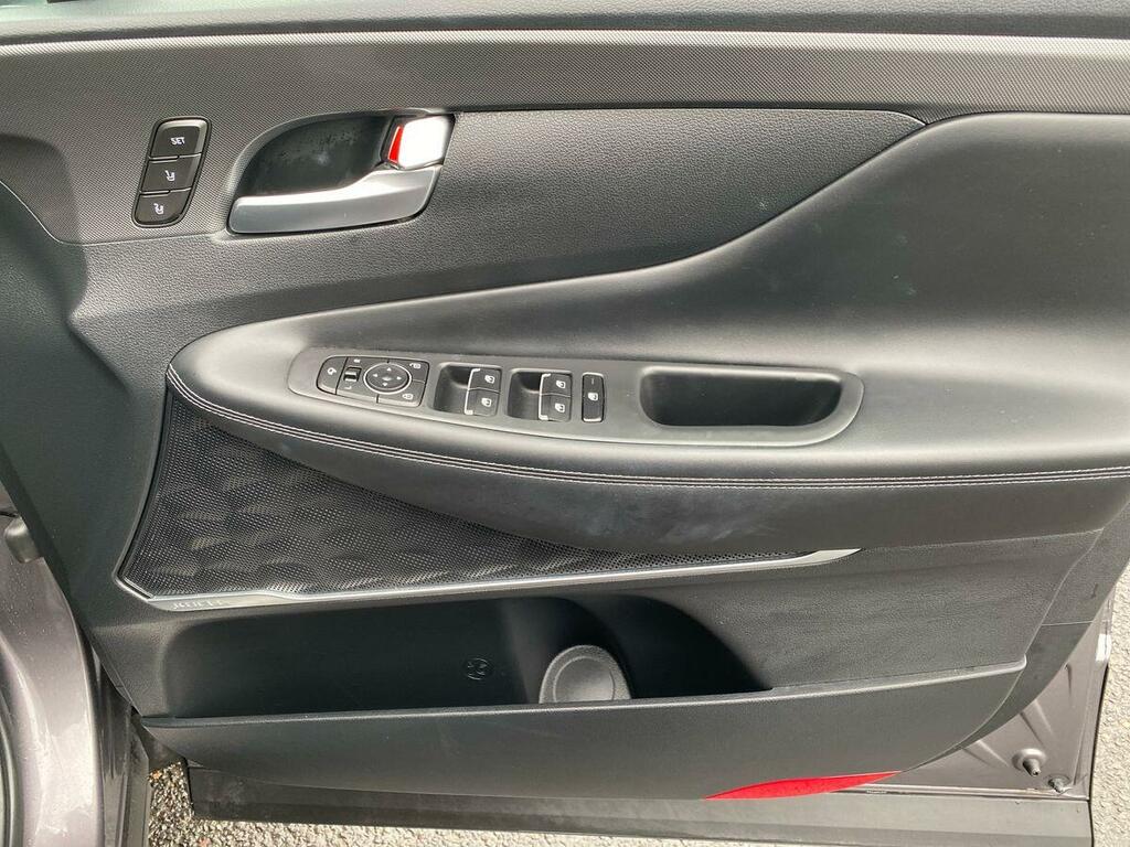 Hyundai Santa Fe Ultimate Black #19