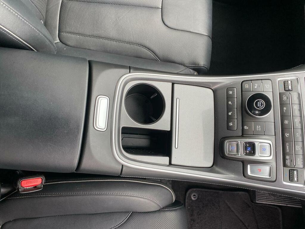 Hyundai Santa Fe Ultimate Black #12