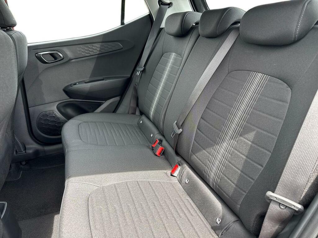 Hyundai I10 Advance Green #11
