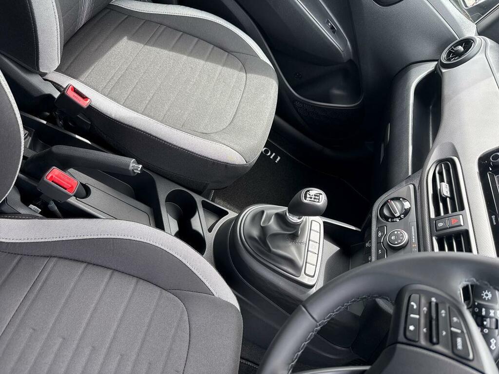Hyundai I10 Advance Green #12