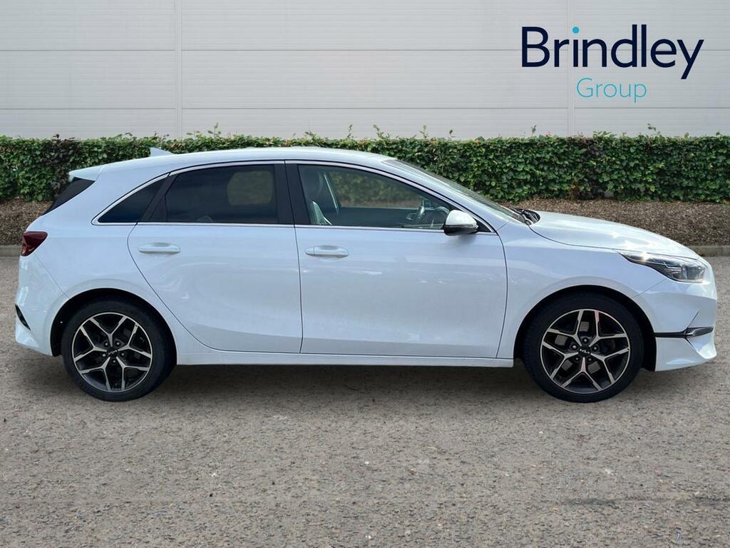 Kia Ceed 1.5 T-gdi 3 Hatchback Dct Euro 6 Ss White #6