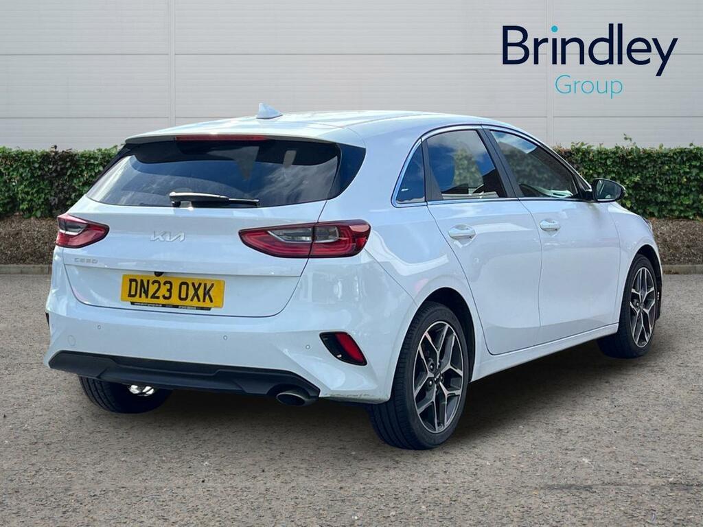 Kia Ceed 1.5 T-gdi 3 Hatchback Dct Euro 6 Ss White #4