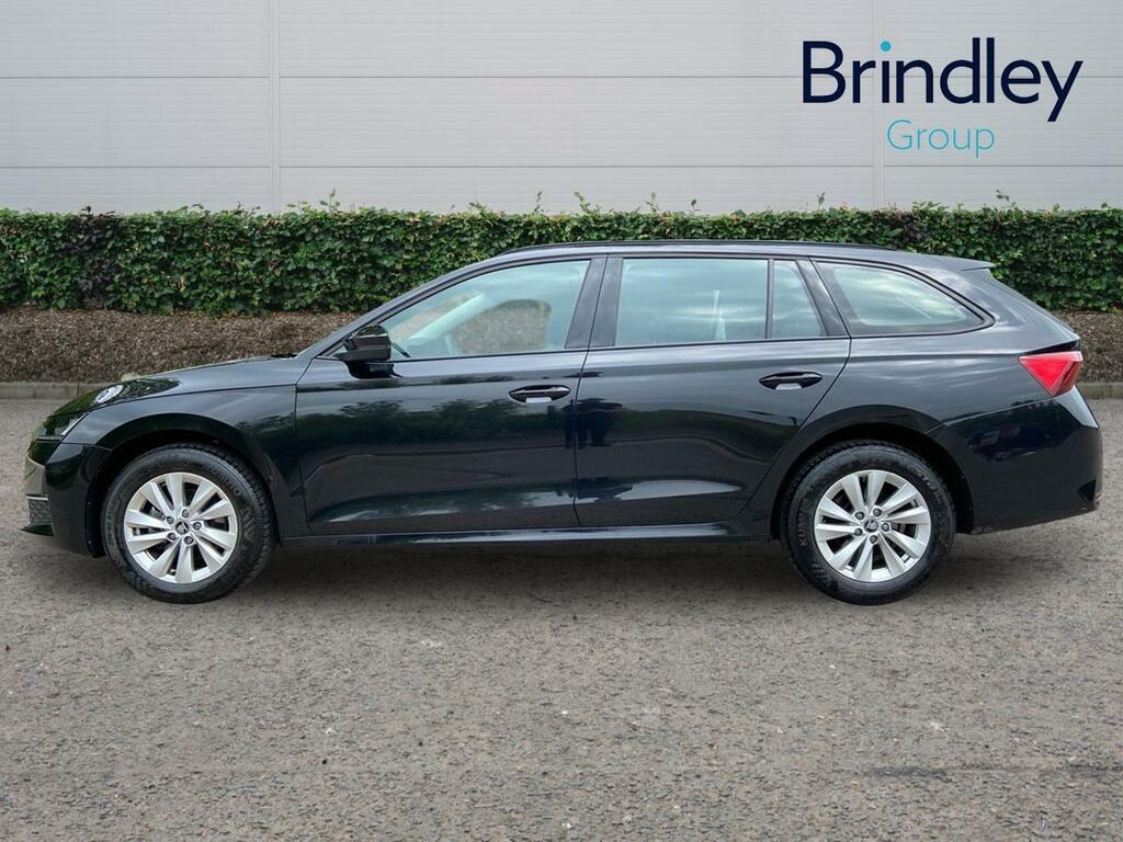 Skoda Octavia 1.5 Tsi Act Se Technology Estate Black #5