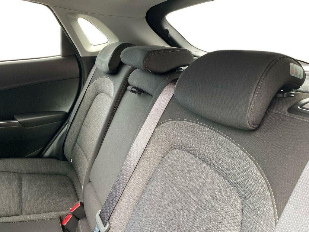 Hyundai Kona Premium Red #11