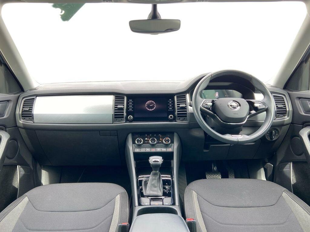 Skoda Kodiaq Se White #10