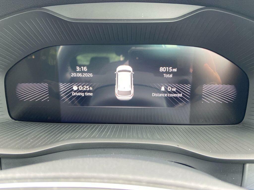 Skoda Kodiaq Se White #14