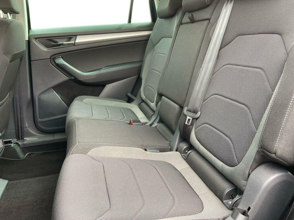 Skoda Kodiaq Se White #11