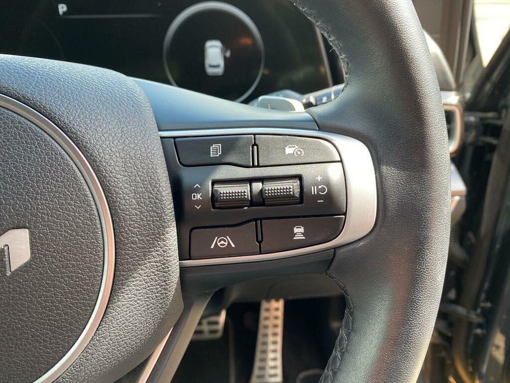 Kia Sportage Petrol White #14