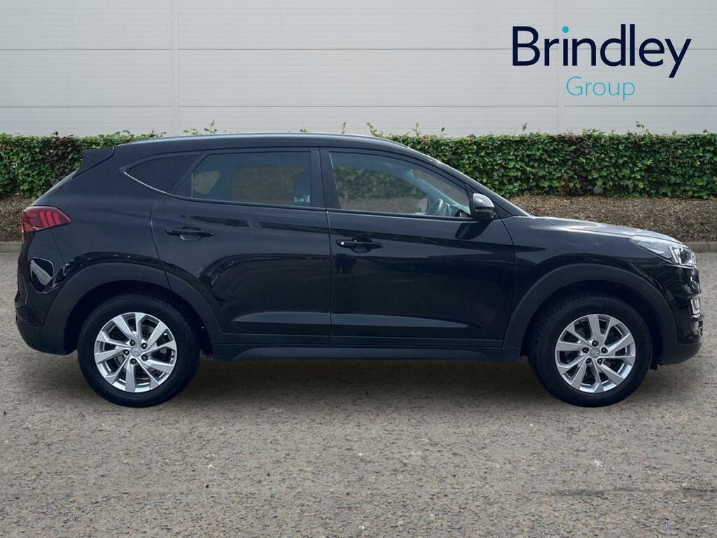 Hyundai Tucson 1.6 Gdi Se Nav Suv Euro 6 Ss Black #6