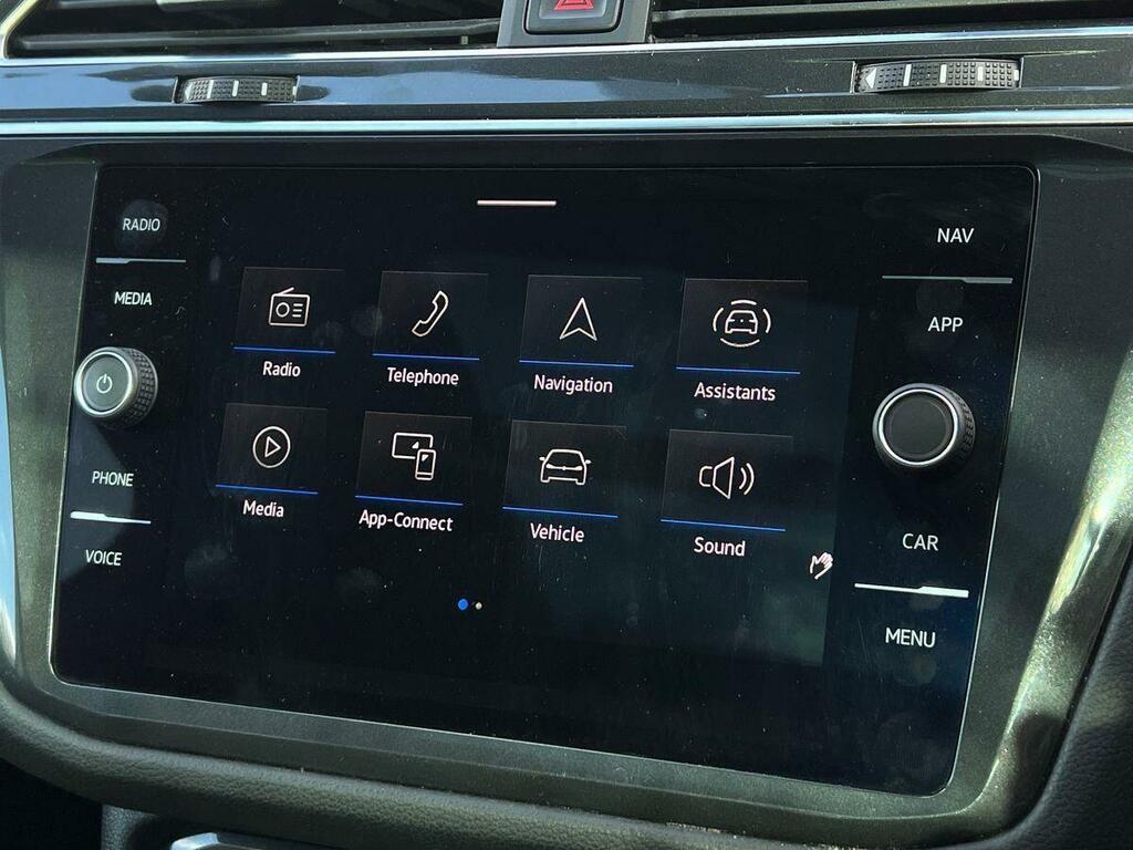 Volkswagen Tiguan Allspace R-line Tech White #26