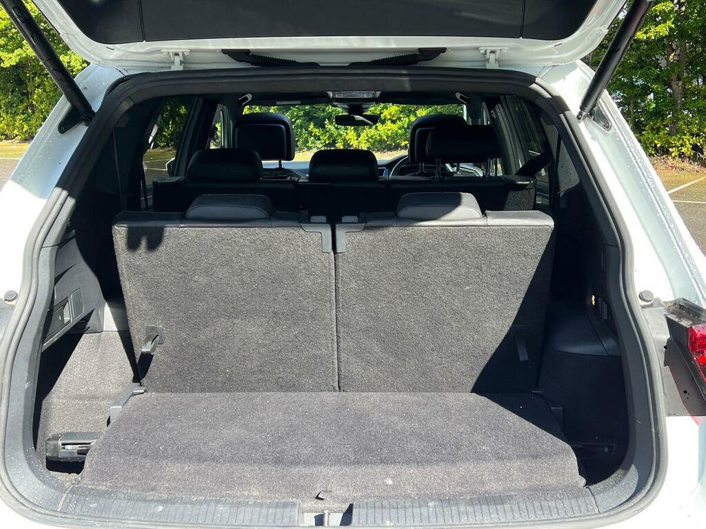 Volkswagen Tiguan Allspace R-line Tech Blue #29