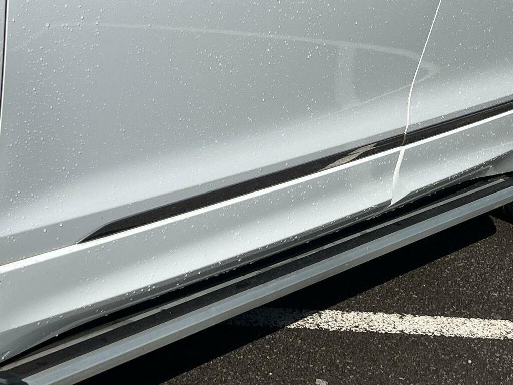 Volkswagen Tiguan Allspace R-line Tech White #35