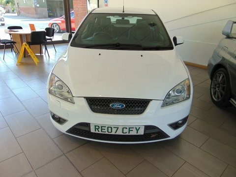 Ford Focus 2.5 Siv St-3 RE07CFY White #2