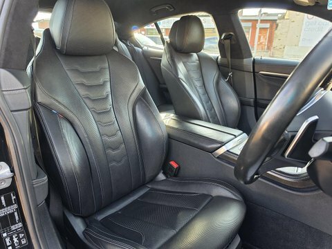 BMW 8 Series 4.4 M850i V8 Black #5