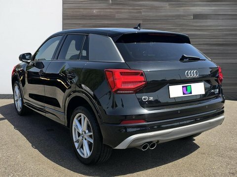 Audi Q2 2.0 Tfsi 40 Black #4