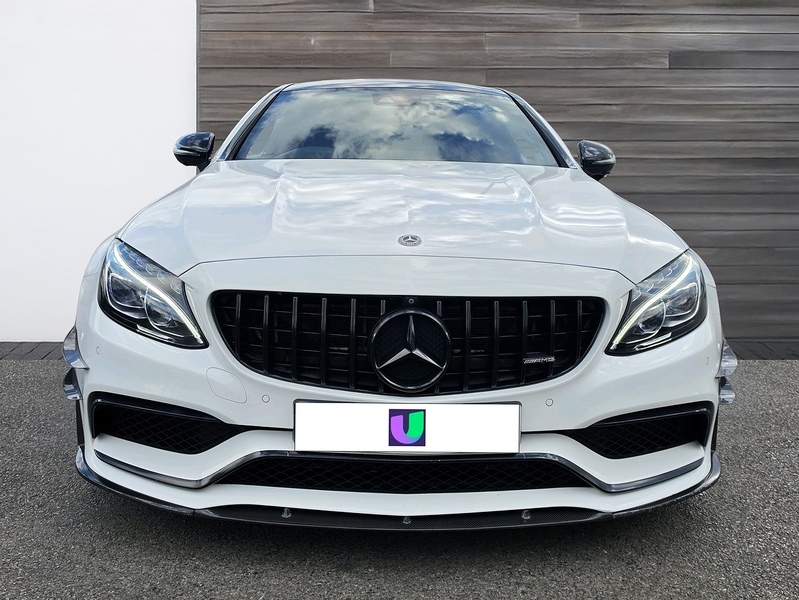 Mercedes-Benz C Class 4.0 C63 V8 Biturbo Amg Premium Coupe KF17ODB White #2