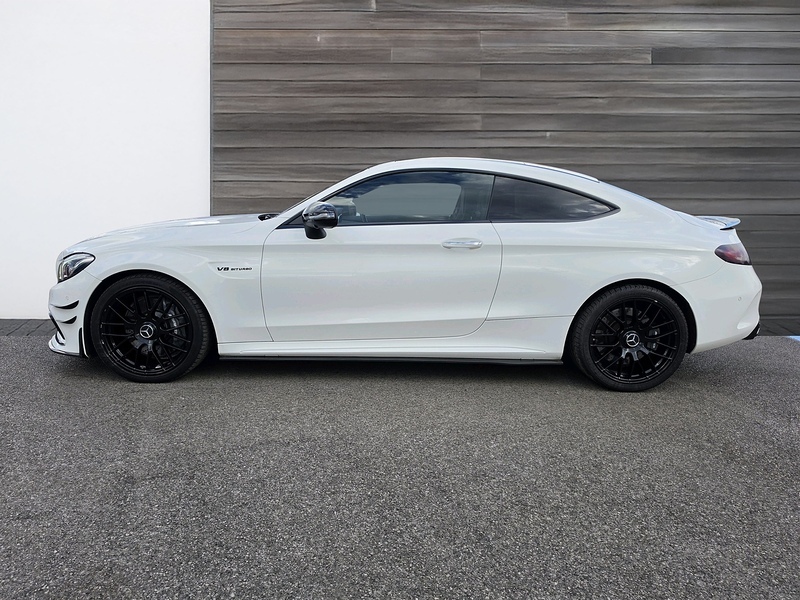 Mercedes-Benz C Class 4.0 C63 V8 Biturbo Amg Premium Coupe KF17ODB White #5