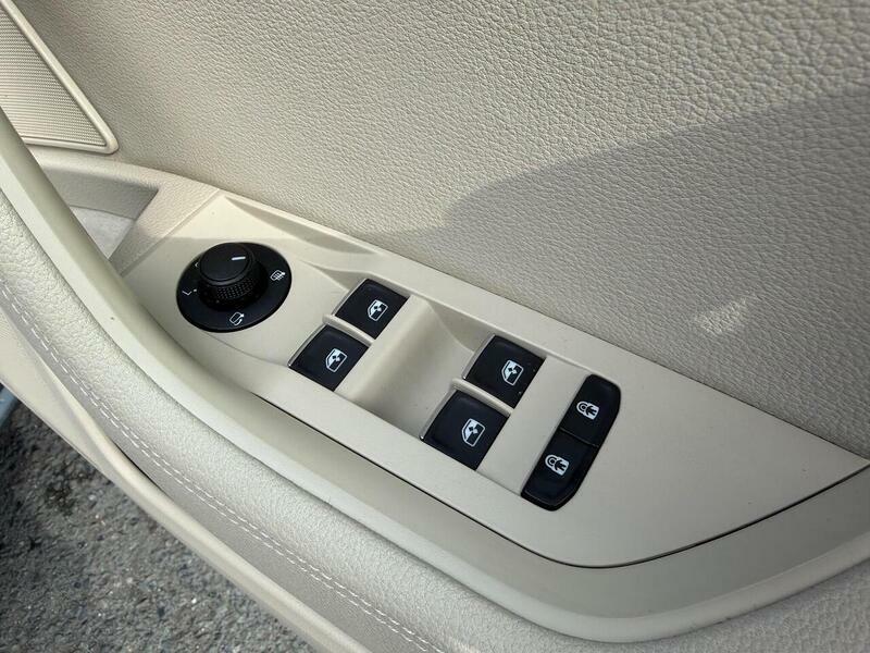 Skoda Superb Se L Black #14