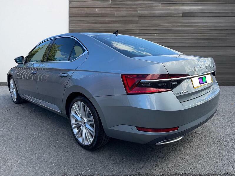 Skoda Superb 2.0 Tsi Laurin Klement Hatchback Dsg Grey #5
