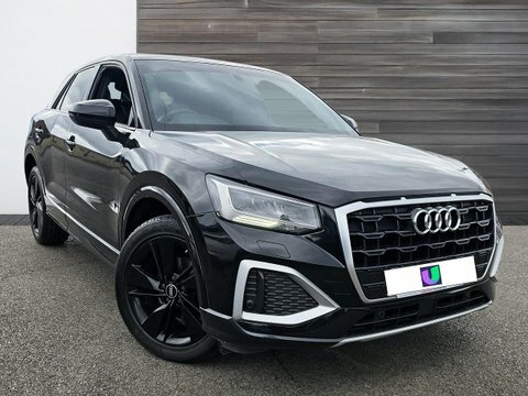 Audi Q2 1.0 Tfsi 30 RE21LYW Black