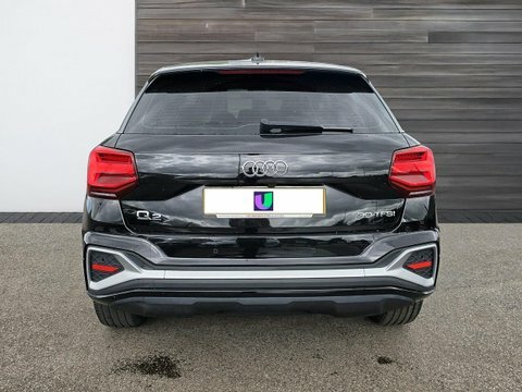Audi Q2 1.0 Tfsi 30 RE21LYW Black #6