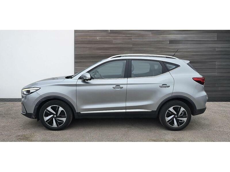 MG ZS 72.6Kwh Trophy Connect Long Range Suv Silver #5
