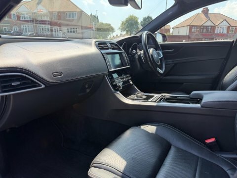 Jaguar XE 2.0D Prestige Euro 6 Ss Brown #27