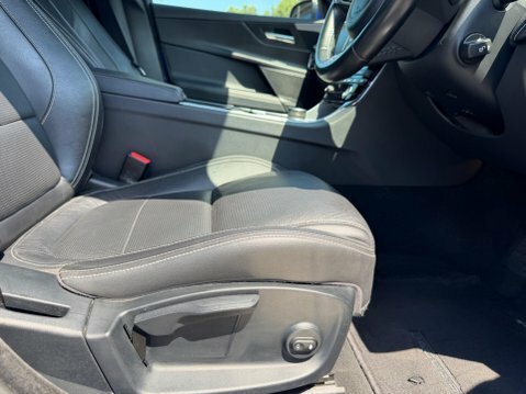 Jaguar XE 2.0D Prestige Euro 6 Ss Brown #62