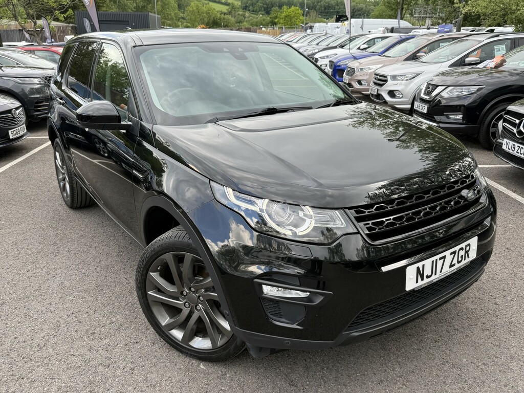 Land Rover Discovery Sport 2.0 Td4 Hse Luxury Ulez 7 NJ17ZGR Black #3