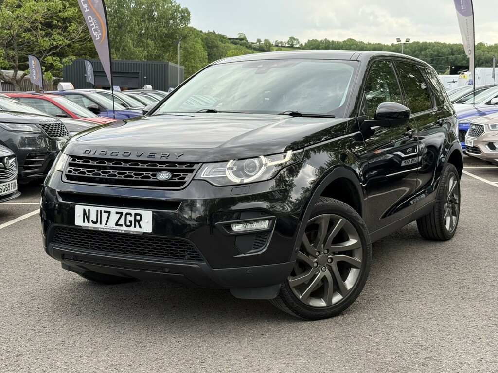 Land Rover Discovery Sport 2.0 Td4 Hse Luxury Ulez 7 NJ17ZGR Black #2