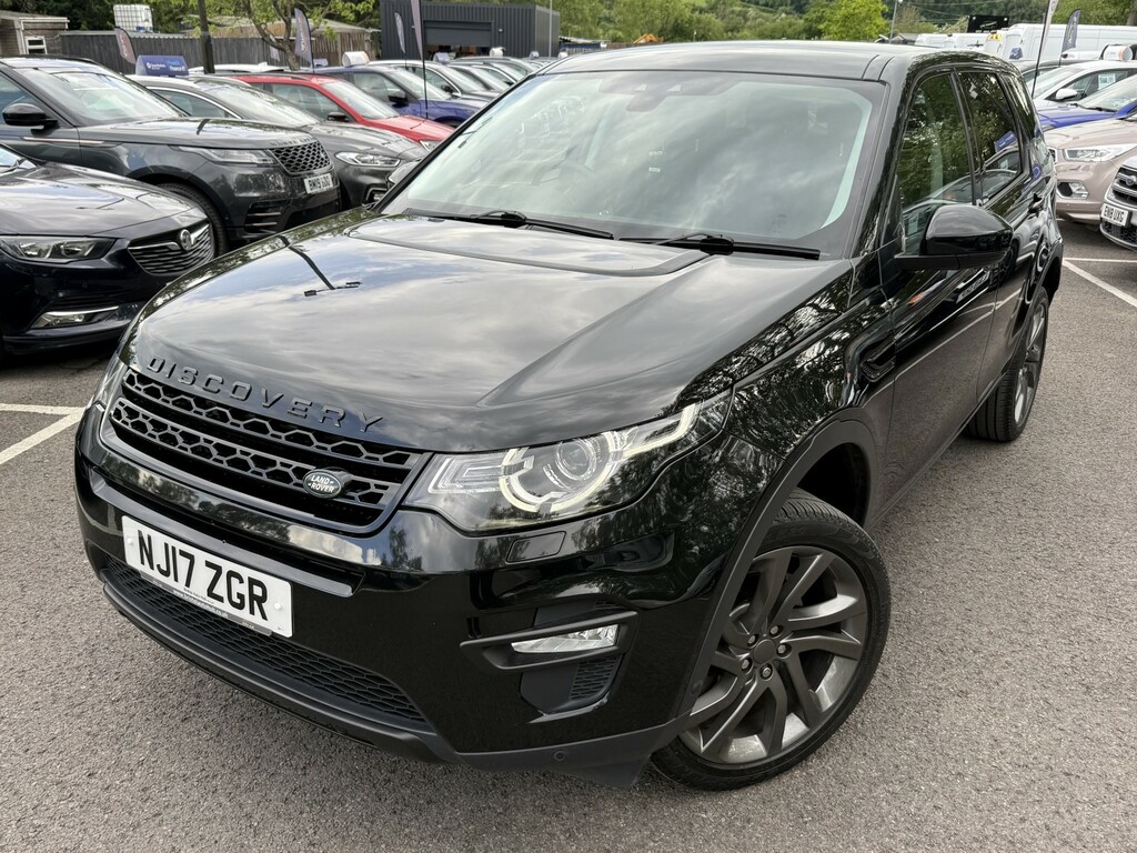 Land Rover Discovery Sport 2.0 Td4 Hse Luxury Ulez 7 NJ17ZGR Black #4