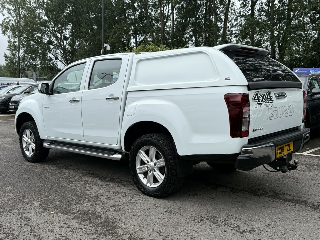 Isuzu D-Max 1.9 Td Utility Pickup Double Cab White #33