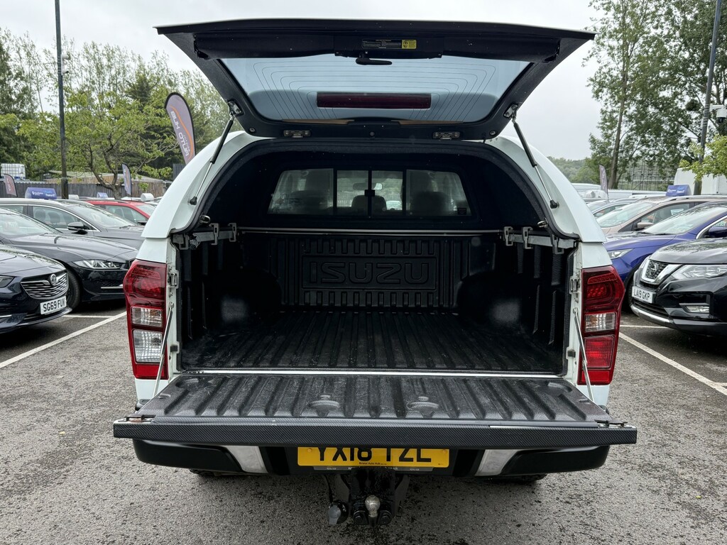 Isuzu D-Max 1.9 Td Utility Pickup Double Cab White #13