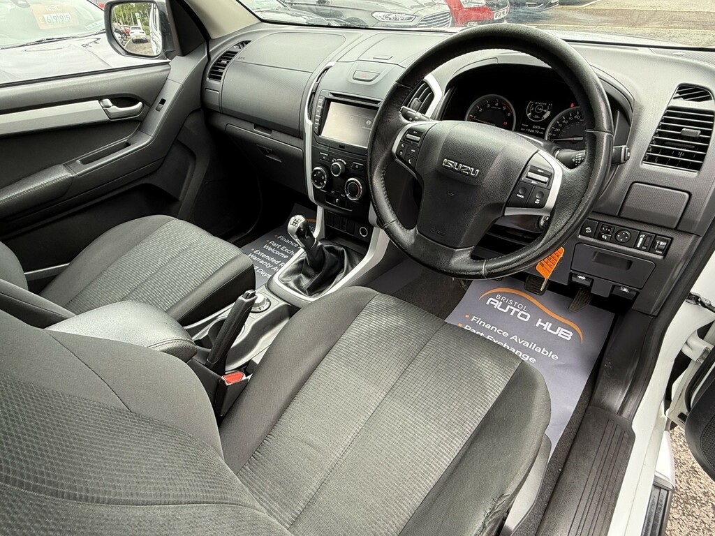 Isuzu D-Max 1.9 Td Utility Pickup Double Cab White #10