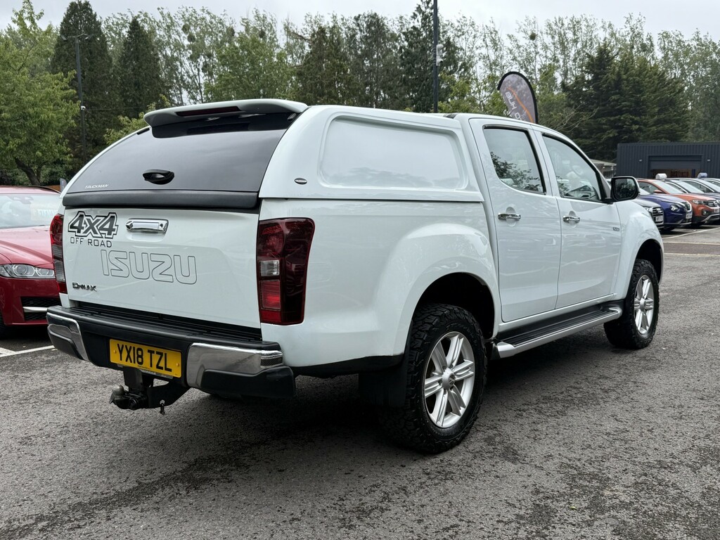 Isuzu D-Max 1.9 Td Utility Pickup Double Cab White #34