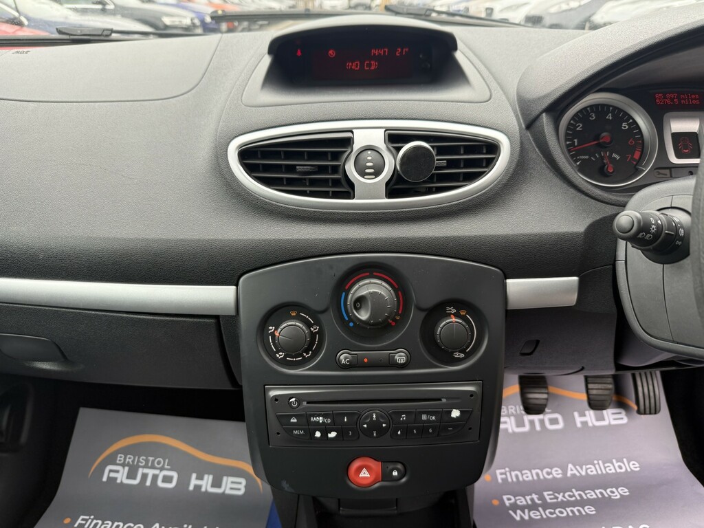 Renault Clio 2.0 Clio Renault Sport White #34